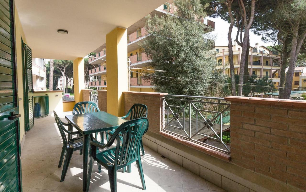 Le Terrazze Apartments リド・ディ・スピーナ エクステリア 写真