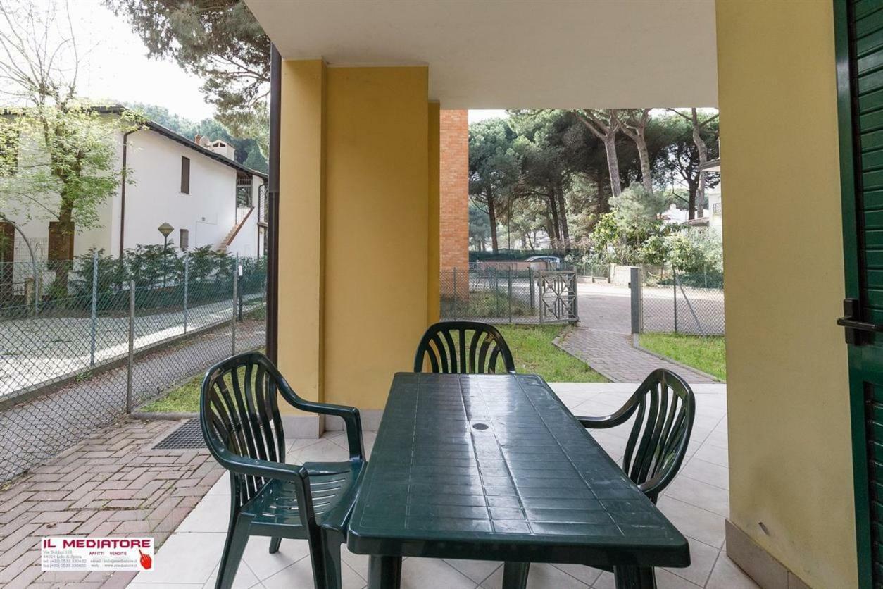 Le Terrazze Apartments リド・ディ・スピーナ エクステリア 写真
